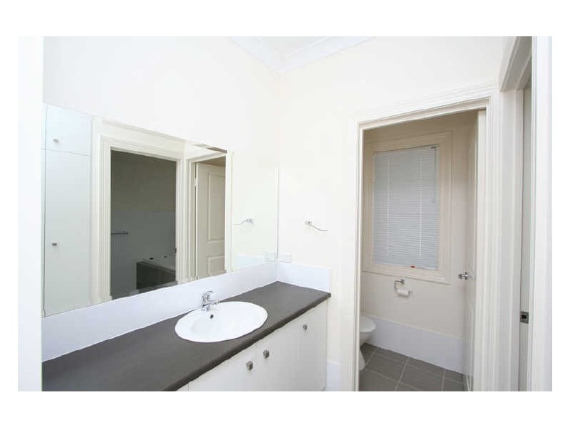 33 Manly Circuit, West Lakes Shore SA 5020