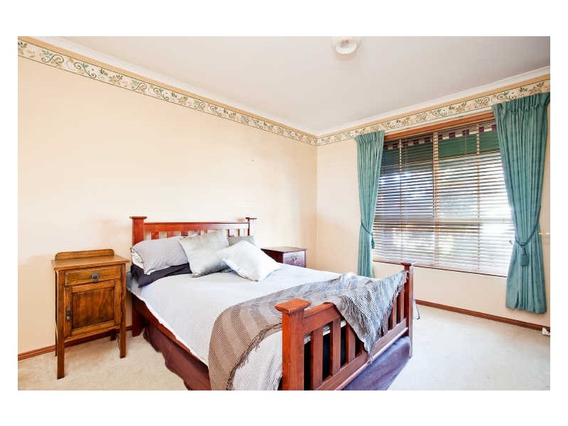 4 Pritchard Street, Rostrevor SA 5073