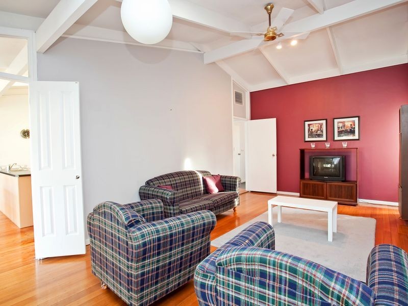 8 Noosa Place, West Lakes Shore SA 5020