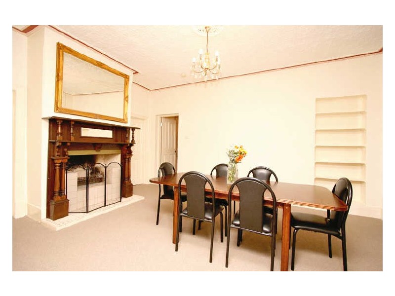 32 Close Street, Birkenhead SA 5015