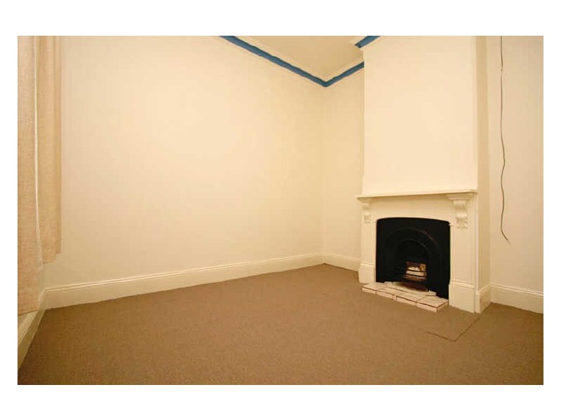 32 Close Street, Birkenhead SA 5015