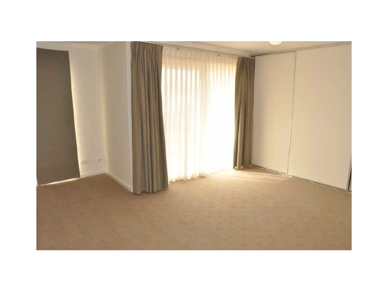 7 Robinson Street, Mawson Lakes SA 5095