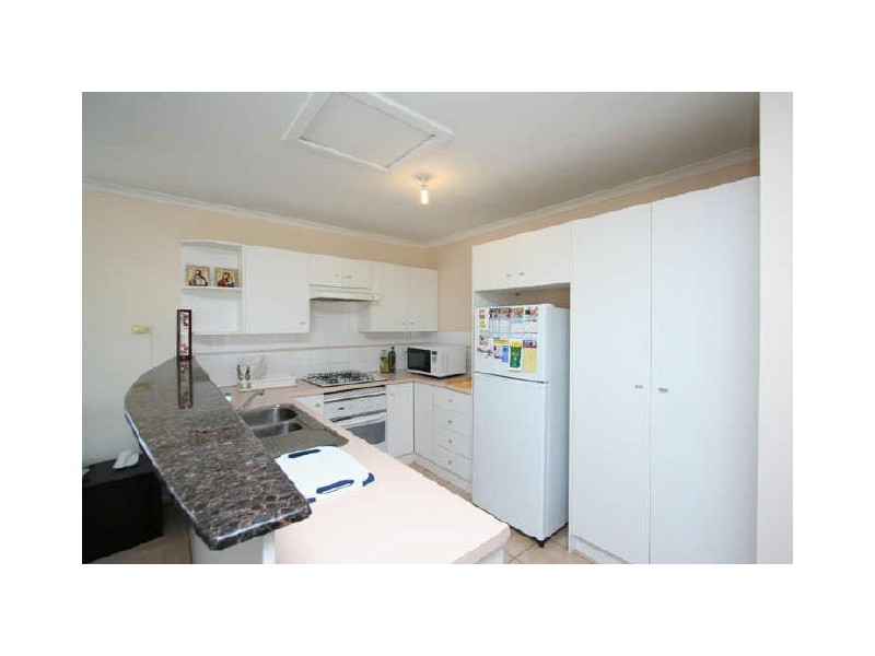 2/17 Esplanade, Semaphore SA 5019