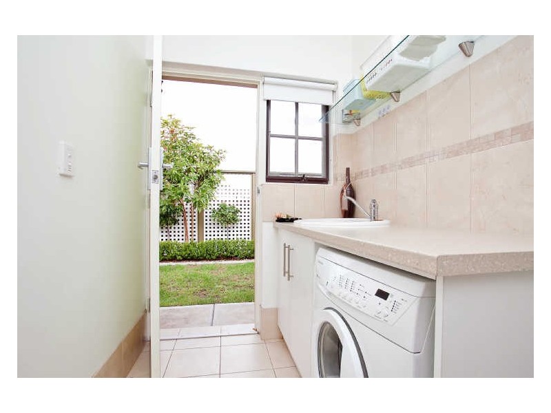 1/15 Cocos Grove, West Lakes SA 5021