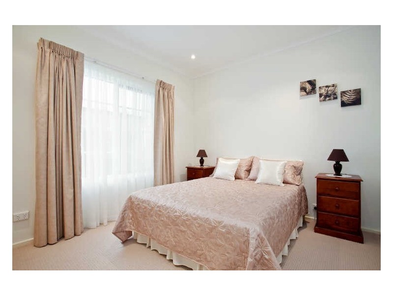 1/15 Cocos Grove, West Lakes SA 5021