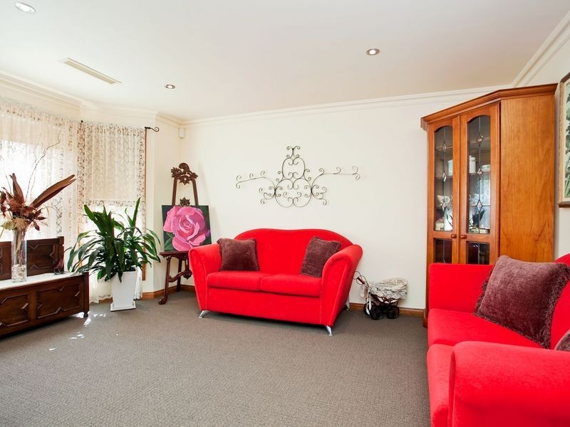 36 Bucknall Road, Glanville SA 5015