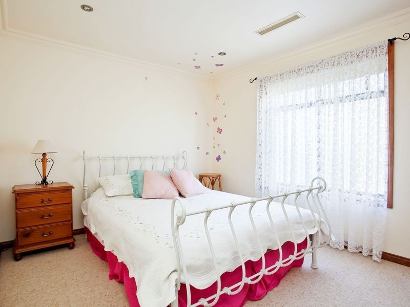 36 Bucknall Road, Glanville SA 5015