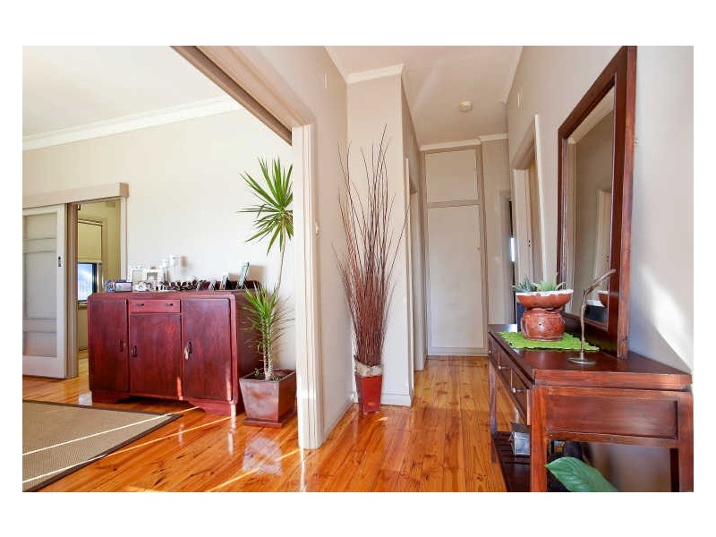 11 Glenavon Street, Woodville South SA 5011