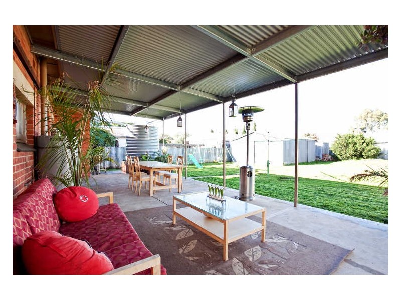 11 Glenavon Street, Woodville South SA 5011