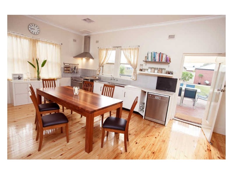 58 Lincoln Street, Largs Bay SA 5016