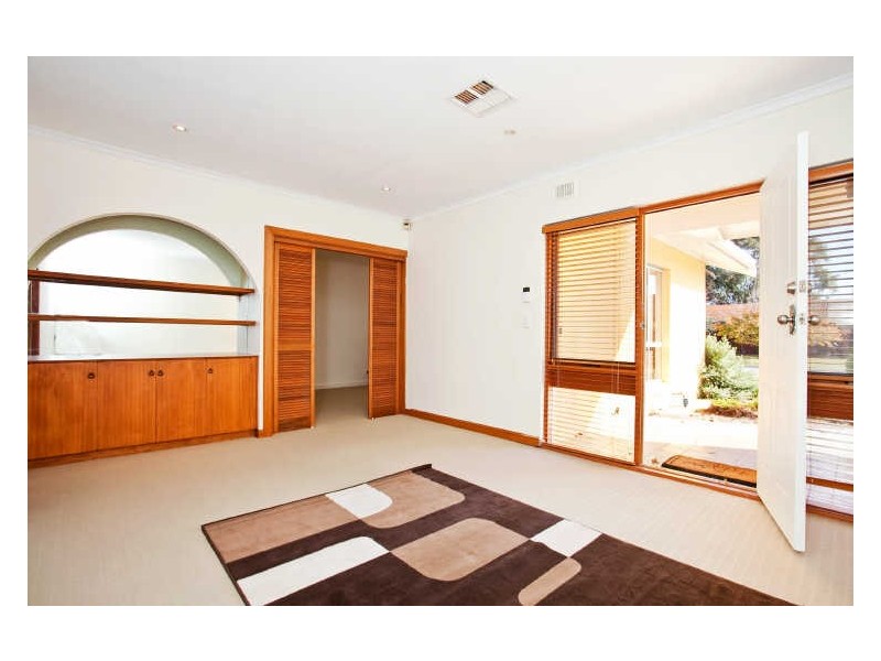 19 Prinse Street, West Beach SA 5024