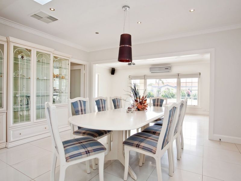 2 Huntingdale Avenue, West Lakes SA 5021