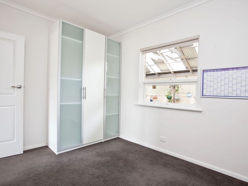 2 Huntingdale Avenue, West Lakes SA 5021