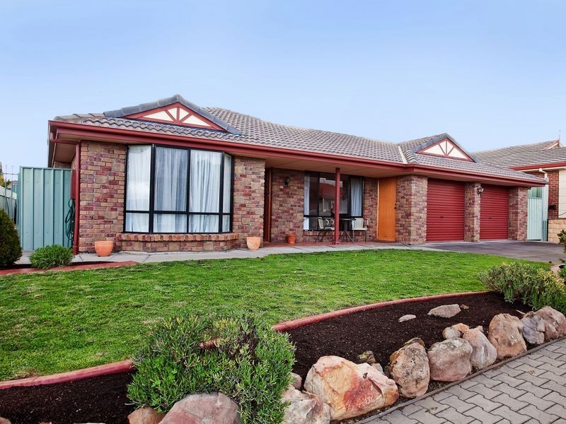15 Dene Street, Walkley Heights SA 5098
