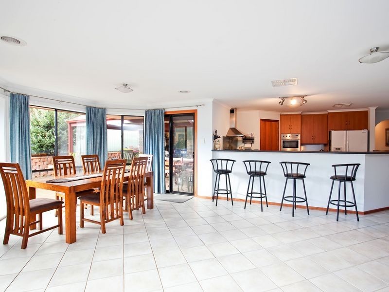 15 Dene Street, Walkley Heights SA 5098