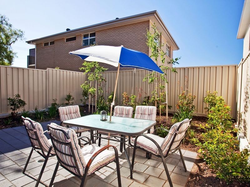 11 North Parade, Royal Park SA 5014