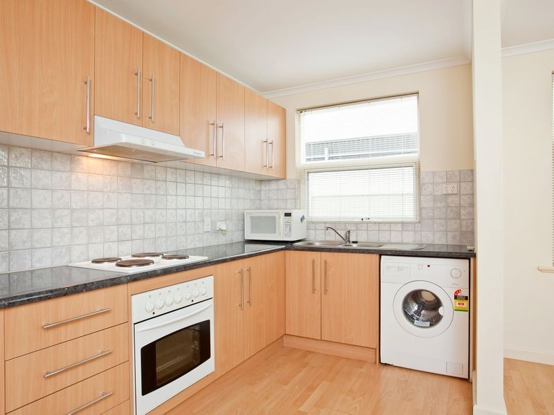 2/500 Seaview Road, Henley Beach SA 5022