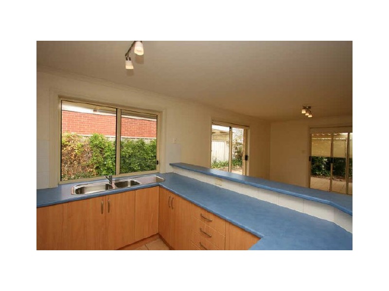 6 Moore Street, Birkenhead SA 5015