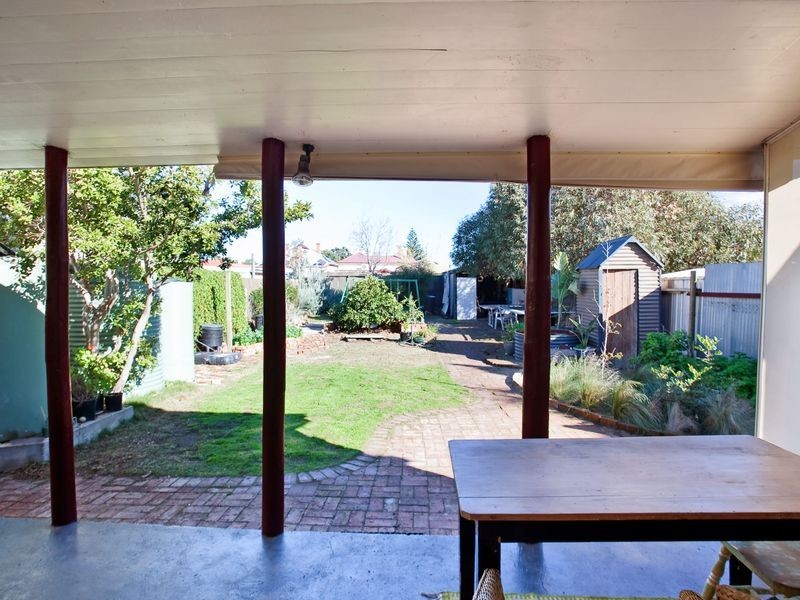 63 Mead Street, Birkenhead SA 5015