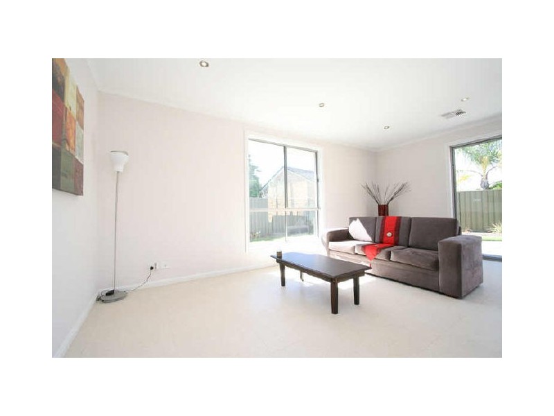 25 Burnley Avenue, Fulham SA 5024