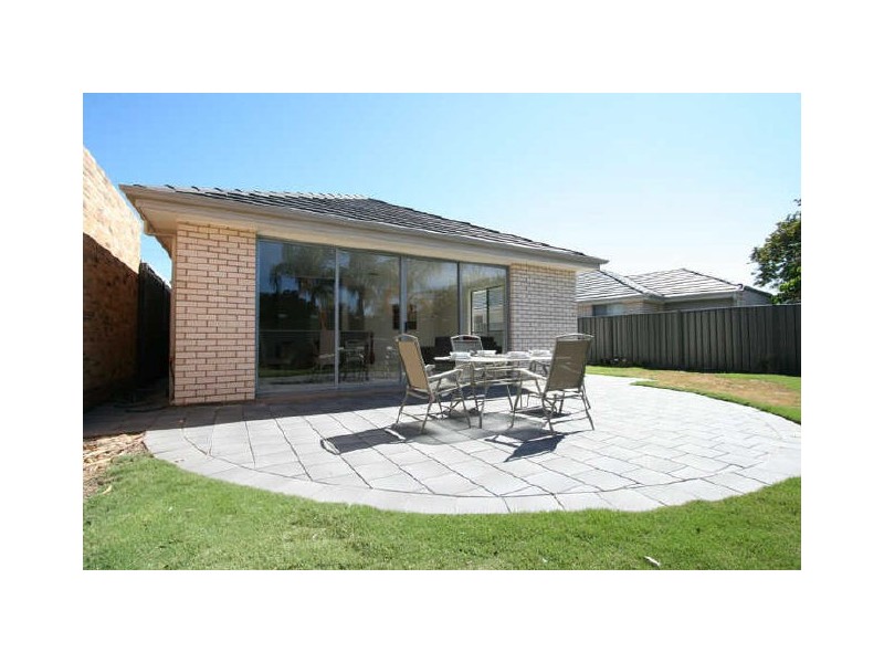 25 Burnley Avenue, Fulham SA 5024