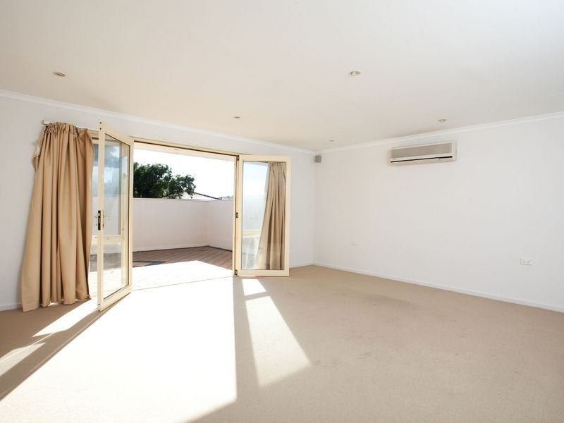 21 Thompson Street, Grange SA 5022