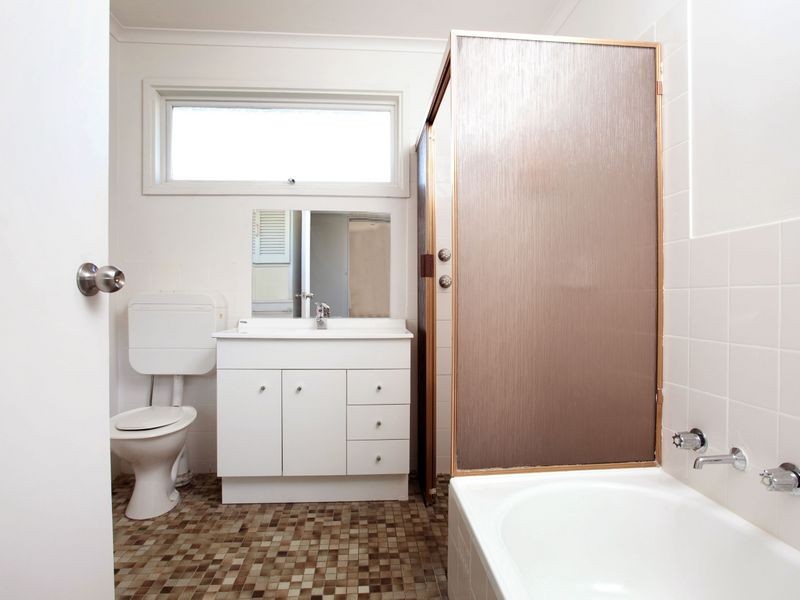 21 Thompson Street, Grange SA 5022