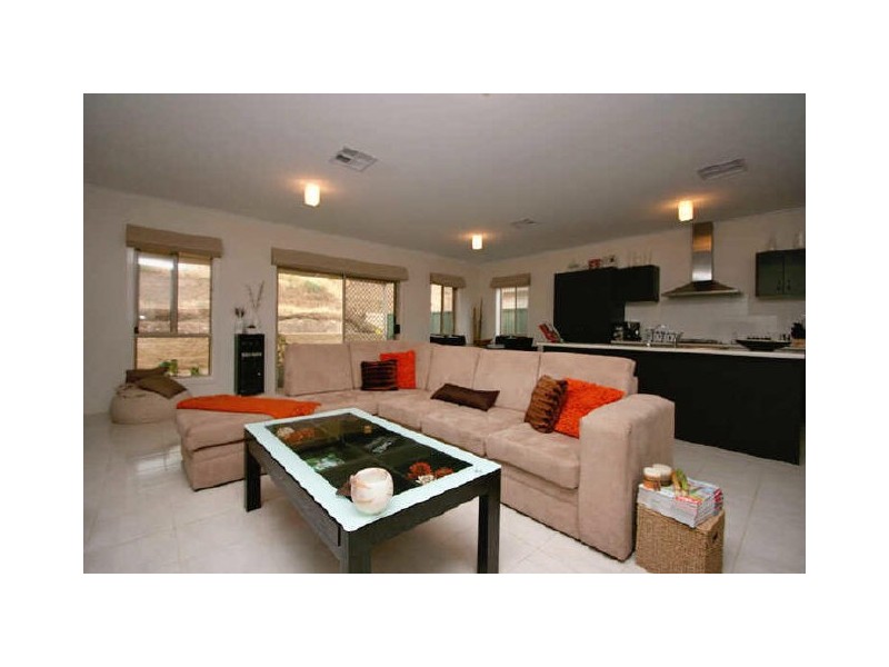 65 Hindmarsh Crct, Mawson Lakes SA 5095