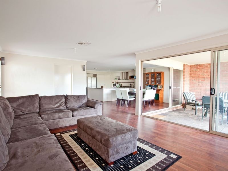 4 Broster Road, Angle Vale SA 5117