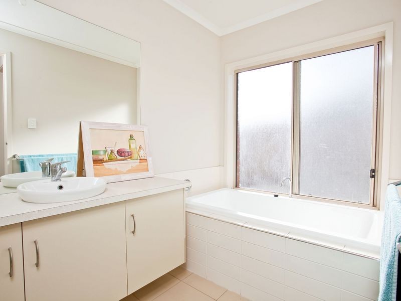 4 Broster Road, Angle Vale SA 5117