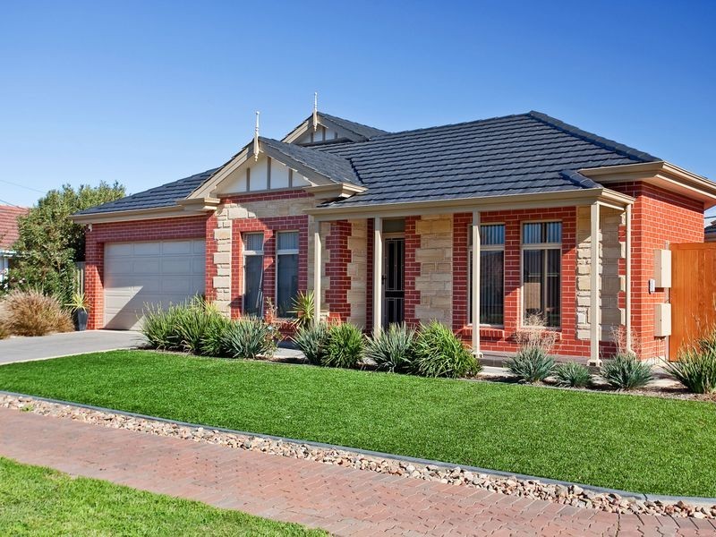 24A Sharpie Crescent, Grange SA 5022