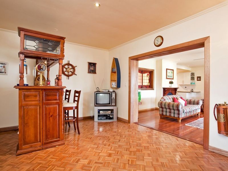 36 Tyrie Avenue, Findon SA 5023