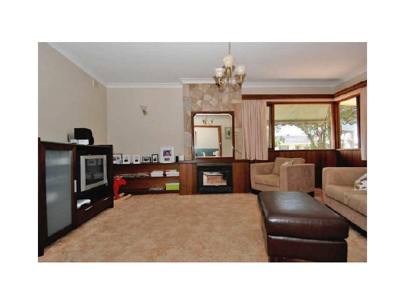 9 Dolphin Terrace, West Lakes Shore SA 5020