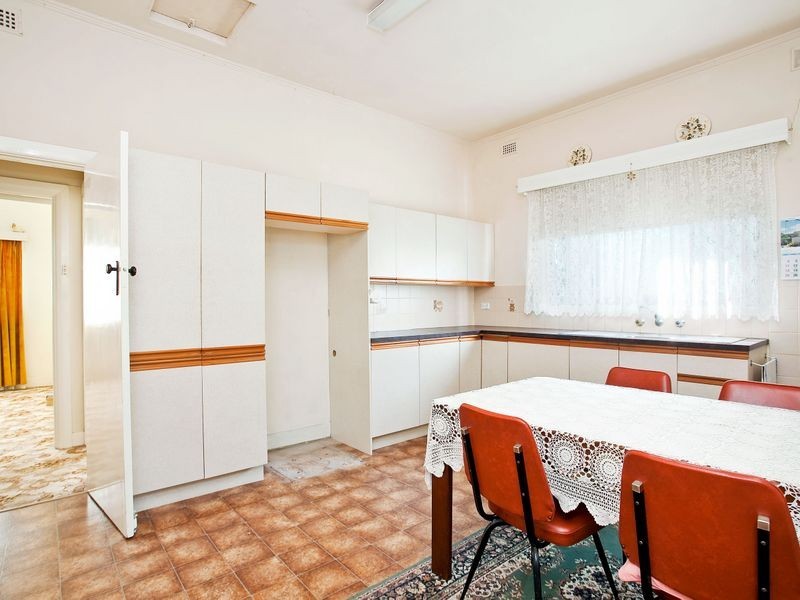 48 Minns Street East, Seaton SA 5023