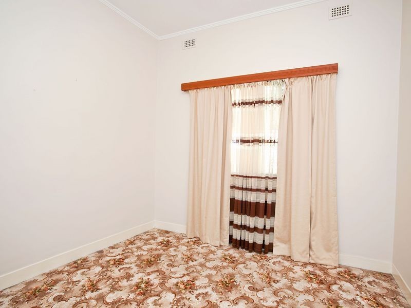 48 Minns Street East, Seaton SA 5023