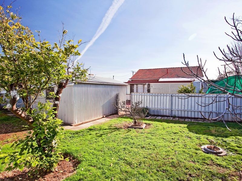 48 Minns Street East, Seaton SA 5023