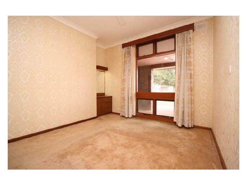 19 Sunlake Place, Tennyson SA 5022