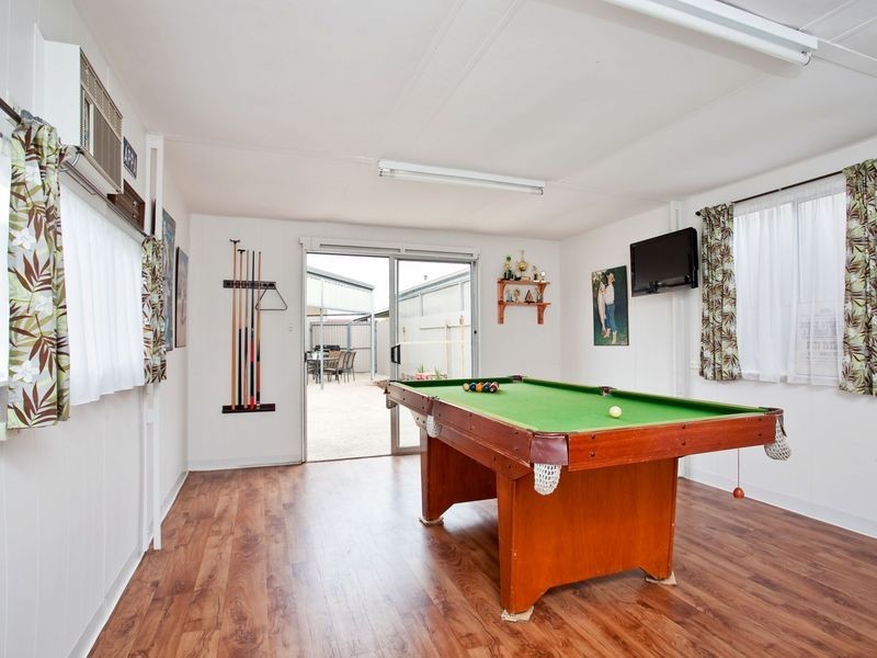 6 Brougham Drive, Valley View SA 5093