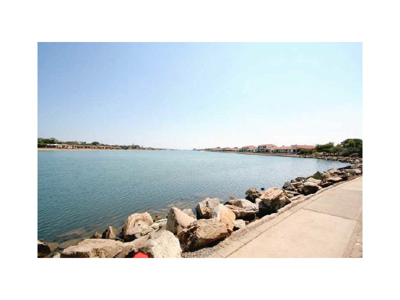 240 Sportsmans Drive, West Lakes SA 5021