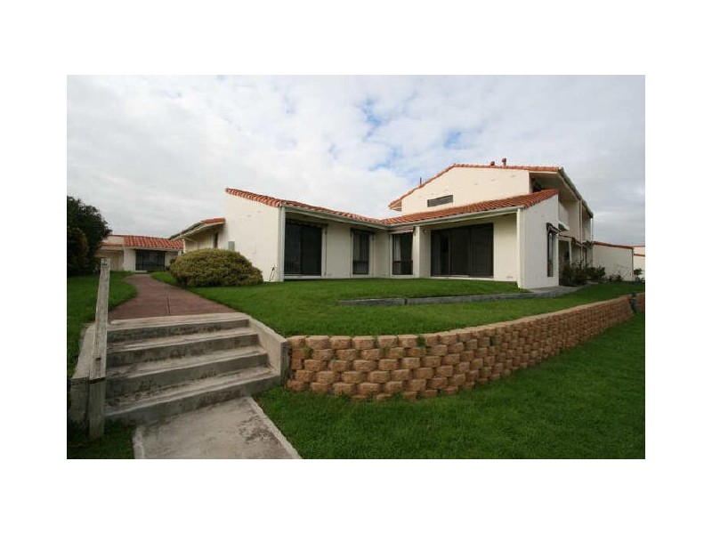 240 Sportsmans Drive, West Lakes SA 5021