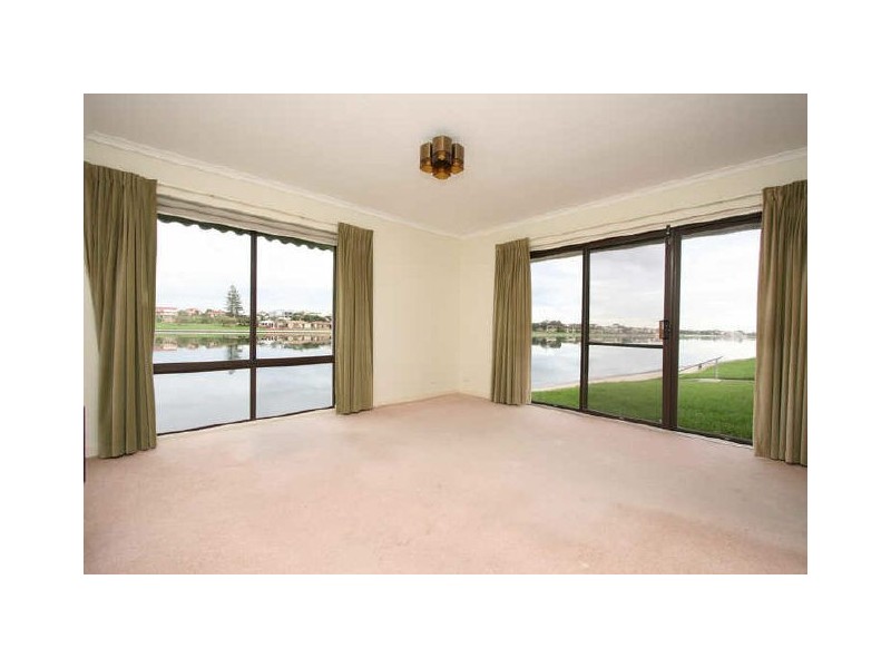 240 Sportsmans Drive, West Lakes SA 5021