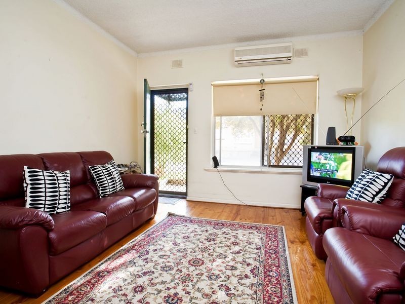 2/7 Main Street, Henley Beach SA 5022