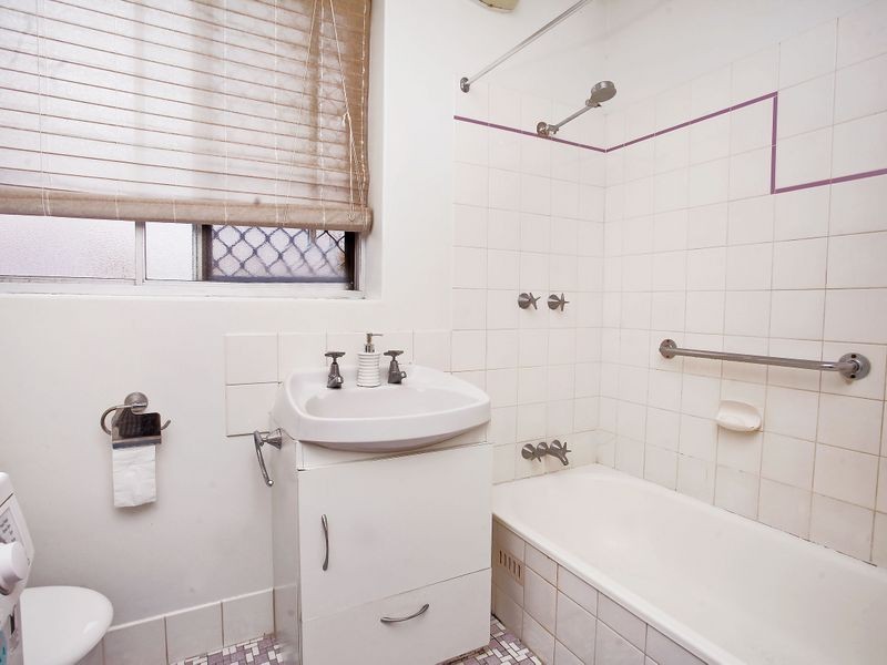 2/7 Main Street, Henley Beach SA 5022