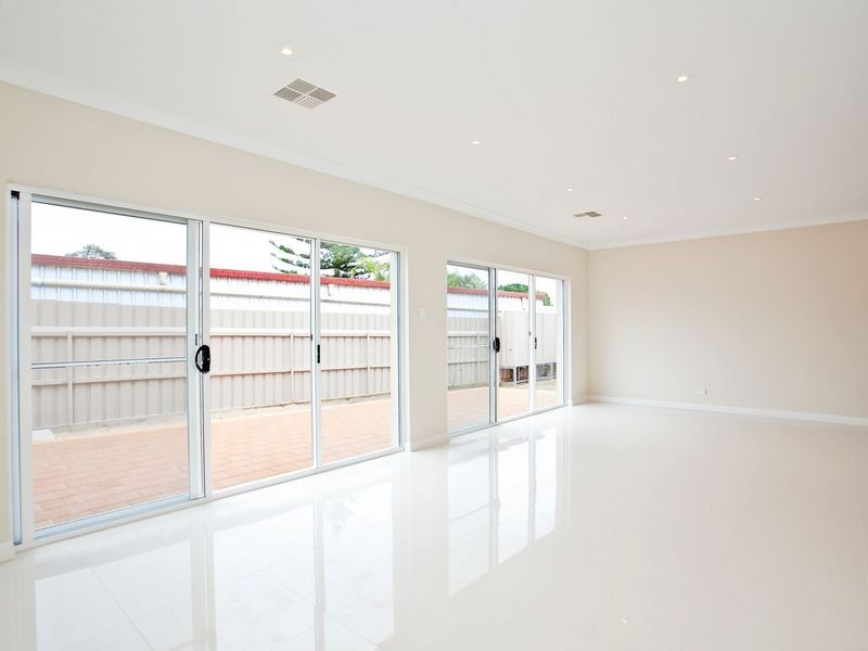 15B Third Avenue, Semaphore Park SA 5019