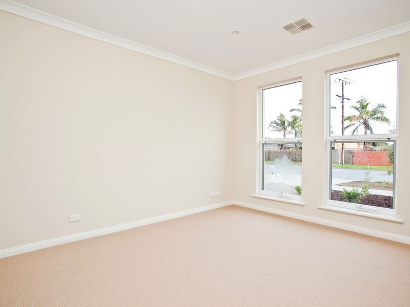 15B Third Avenue, Semaphore Park SA 5019