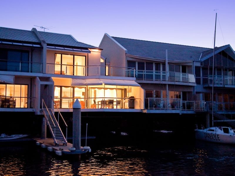 95 Gulf Point Drive, North Haven SA 5018