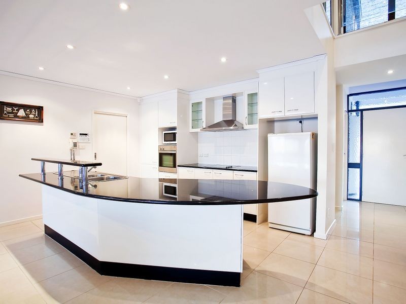 95 Gulf Point Drive, North Haven SA 5018