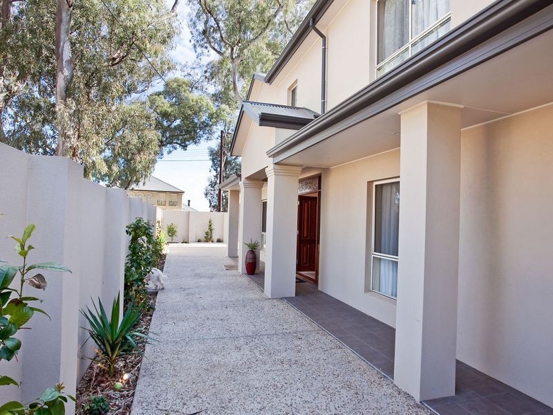 16 Hallett Road, Wattle Park SA 5066