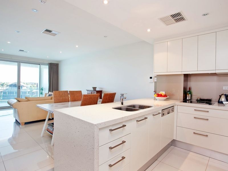 23/155 Brebner Drive, West Lakes SA 5021