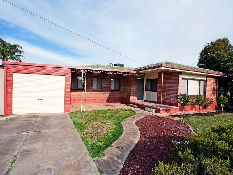 50 St. Leonard Crescent, Elizabeth Downs SA 5113